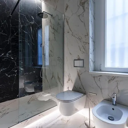 Porta Venezia-trilocale-luxury Con Wifi-neflix Daire *