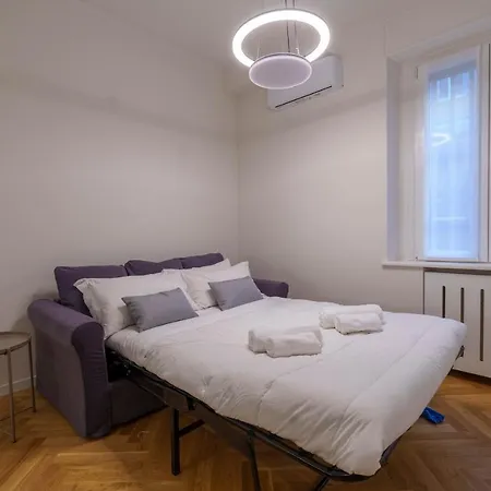 アパート Porta Venezia-trilocale-luxury Con Wifi-neflix